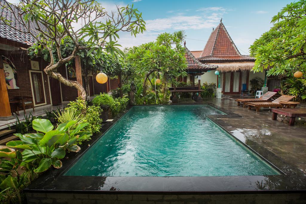 Griya Pasir Ukir Hotell Sanur Exteriör bild