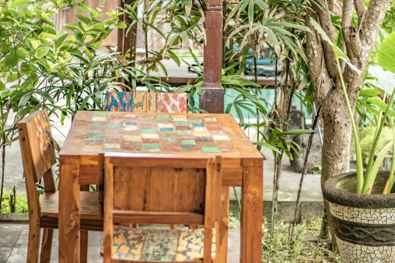Griya Pasir Ukir Hotell Sanur Exteriör bild